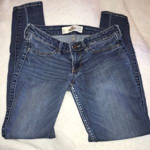 Women’s Hollister skinny jeans
